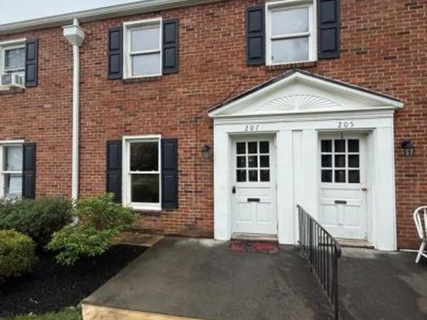 207 E WHITLOCK AVENUE, WINCHESTER, VA 22601