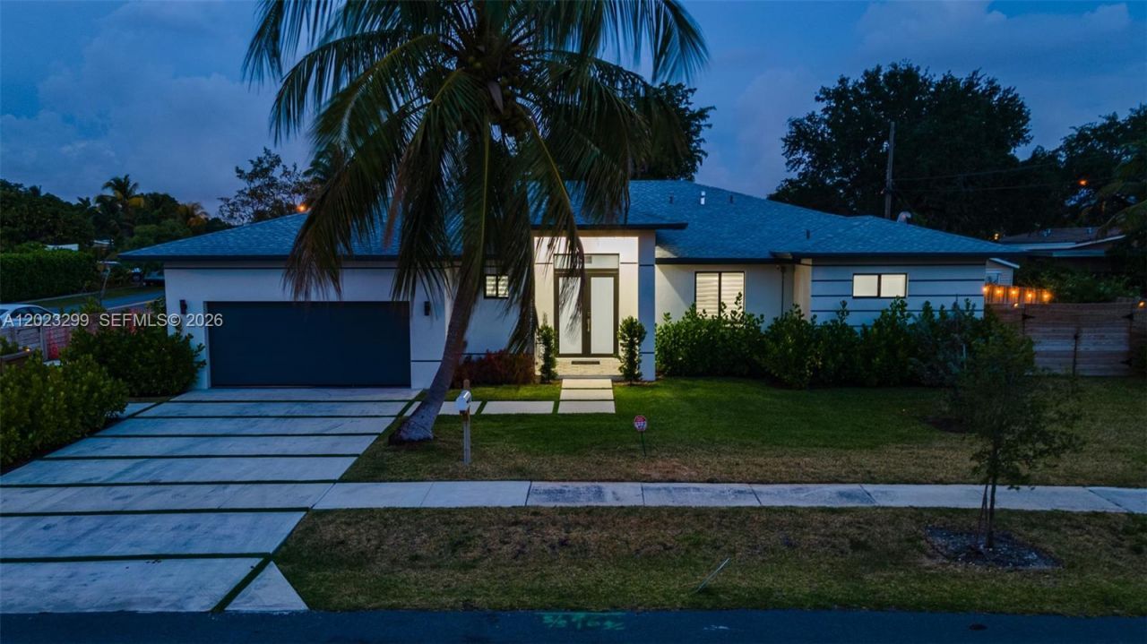 1930 SW 36th Ave , Fort Lauderdale, FL 33312 Photo