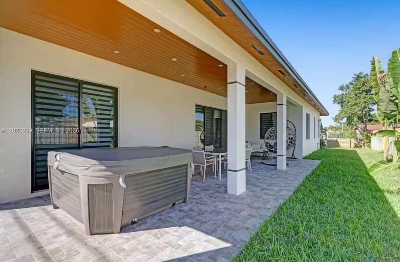 1930 SW 36th Ave, Fort Lauderdale, FL 33312 Photo