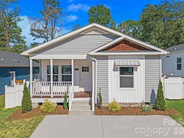 123 Bellamy Road , Asheville, NC 28806