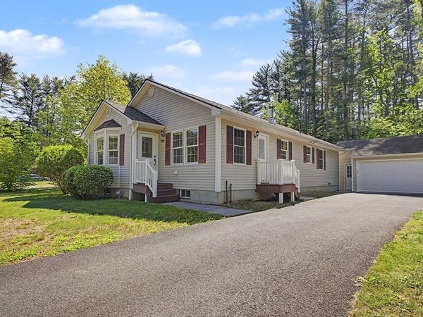 792 Ryan Road, Northampton, MA 01062