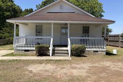 516 Gapway St.  photo 4