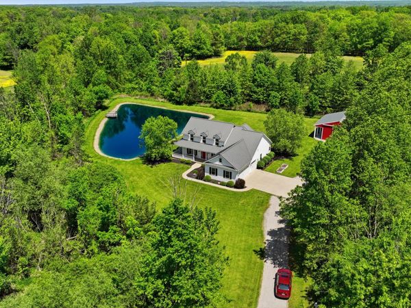 2557 Station Road, Medina, OH 44256