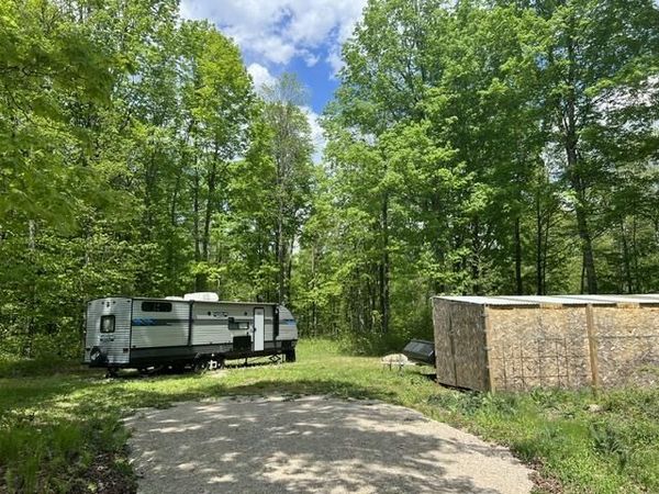 N13092 LIMBERG LANE, Athelstane, WI 54104