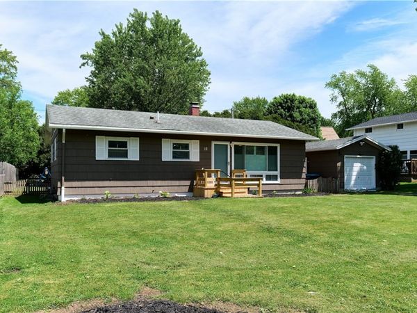 12 Fairlawn Drive , Honeoye Falls, NY 14472