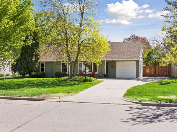 7221 10th Avenue S, Richfield, MN 55423