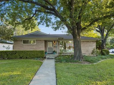 8871 Liptonshire Drive, Dallas, TX 75238
