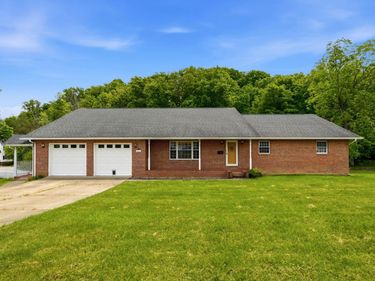 88 Pinedale Drive, Huntington, WV 25705