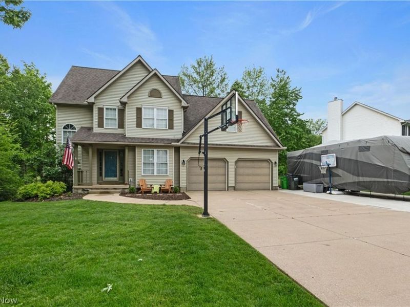 2024 Deer Meadow Boulevard , Streetsboro, OH 44241 Photo 2