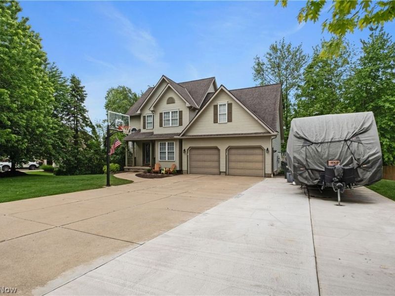 2024 Deer Meadow Boulevard , Streetsboro, OH 44241 Photo 3