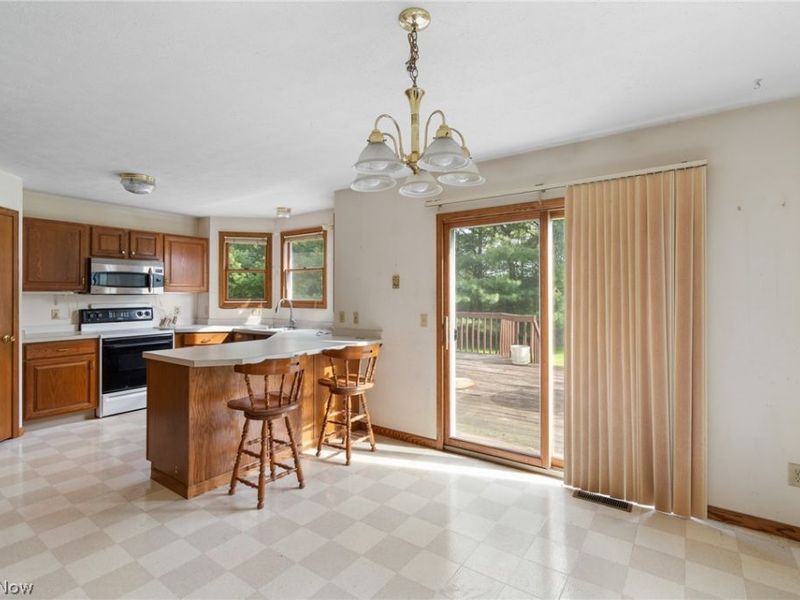 7567 Oakdale Street NW, Massillon, OH 44646 Photo 12