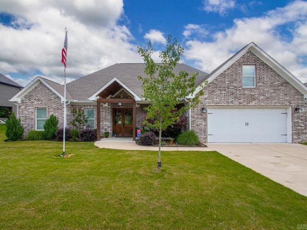 7750 S Shoreline Boulevard, Benton, AR 72019