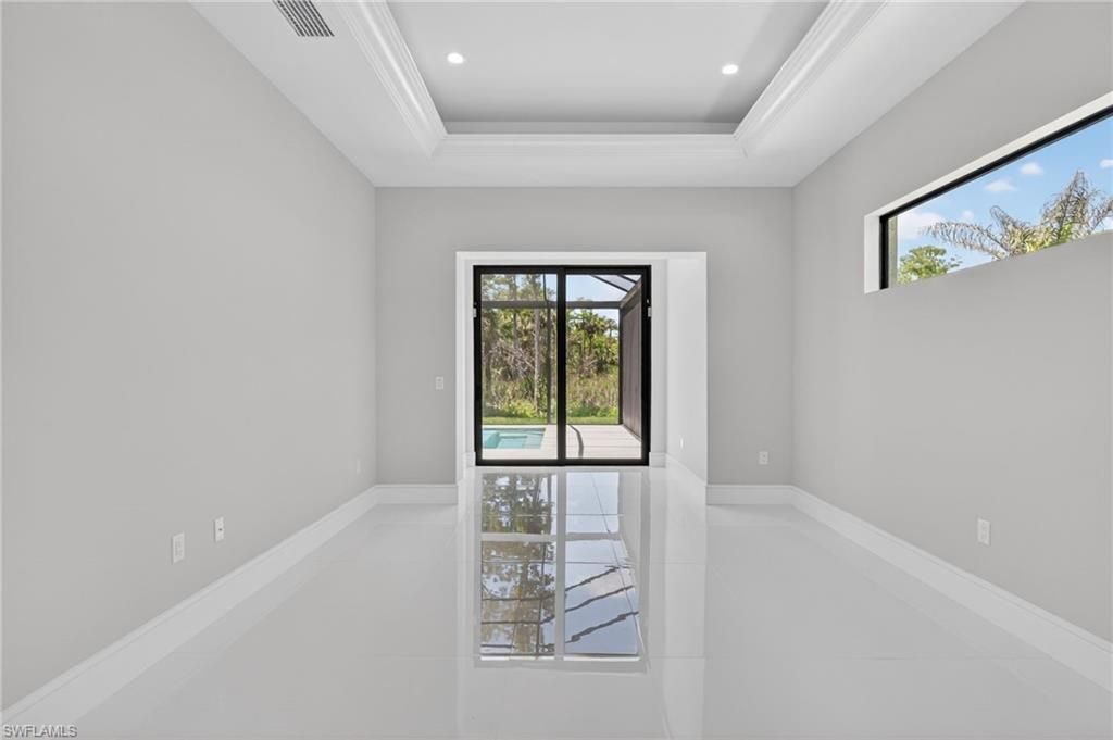 563 15th St Nw, Naples, FL 34120 Photo