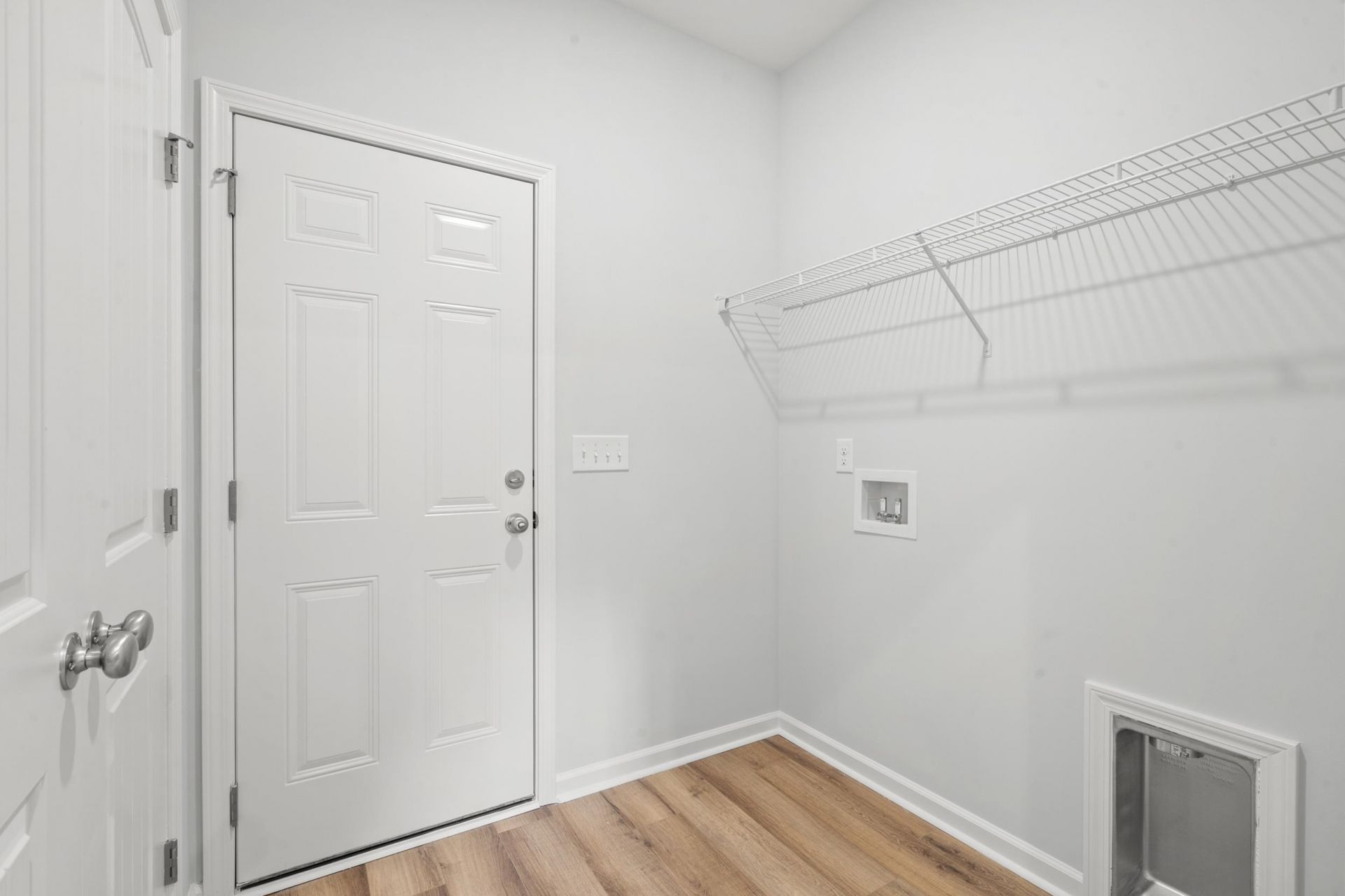 186 Stillbrook Dr.  Photo 4