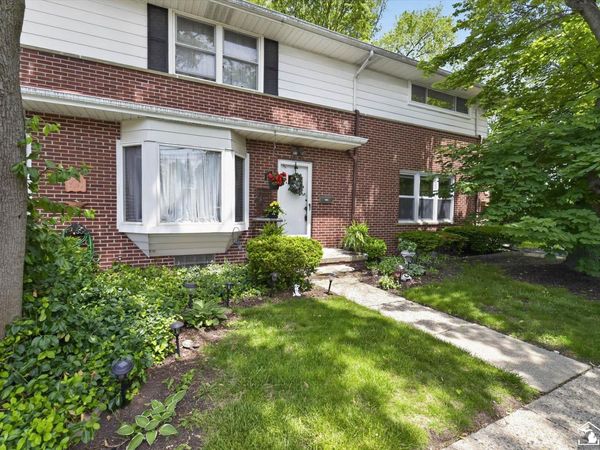 2604 Rochester Road, Royal Oak, MI 00000