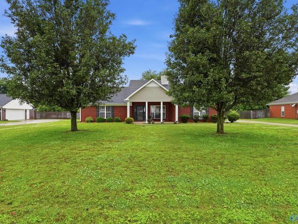 104 Autumn Glaze Drive, Meridianville, AL 35759