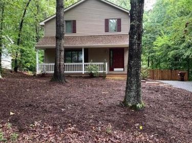 7 STONEWALL RD , PALMYRA, VA 22963