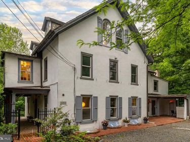 35 VIOLET LANE, LANSDOWNE, PA 19050