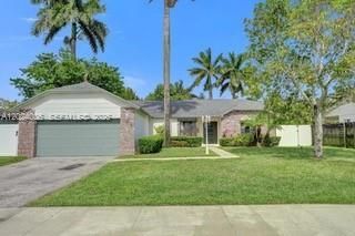 1020 SW 124th Way, Davie, FL 33325 Photo