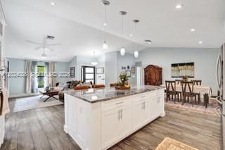 1020 SW 124th Way , Davie, FL 33325 Photo