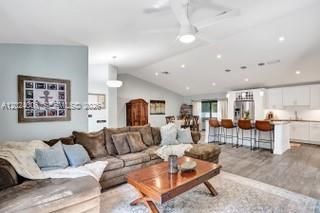 1020 SW 124th Way , Davie, FL 33325 Photo