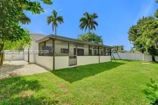 1020 SW 124th Way, Davie, FL 33325 Photo
