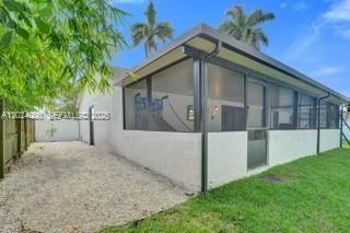 1020 SW 124th Way, Davie, FL 33325 Photo