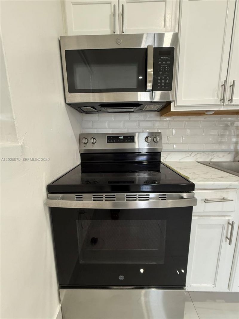 1816 NW 25th Ter, Unit 1, Fort Lauderdale, FL 33311 Photo