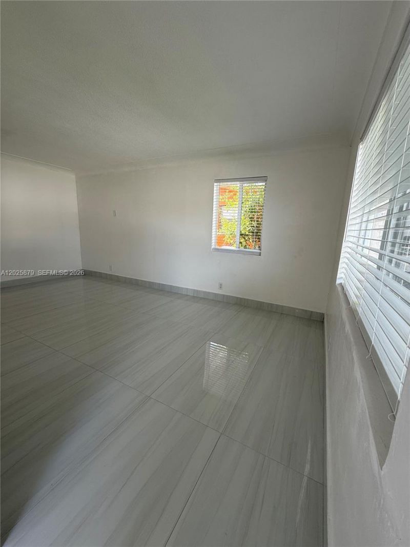 1816 NW 25th Ter, Unit 1, Fort Lauderdale, FL 33311 Photo