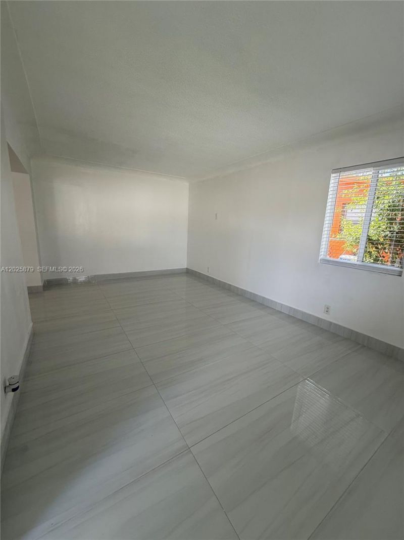 1816 NW 25th Ter, Unit 1, Fort Lauderdale, FL 33311 Photo