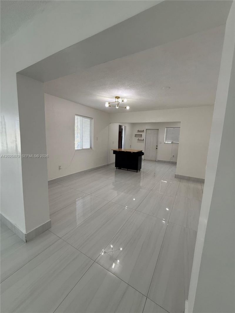 1816 NW 25th Ter, Unit 1, Fort Lauderdale, FL 33311 Photo