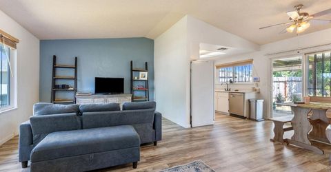 7404 Saxon, Sacramento, CA 95842 Photo