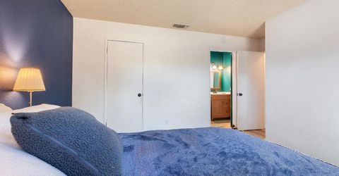 7404 Saxon, Sacramento, CA 95842 Photo