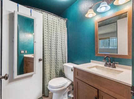 7404 Saxon, Sacramento, CA 95842 Photo