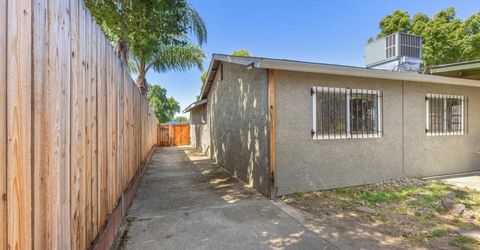 7404 Saxon, Sacramento, CA 95842 Photo