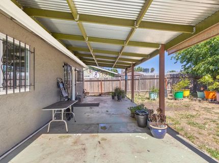 7404 Saxon, Sacramento, CA 95842 Photo