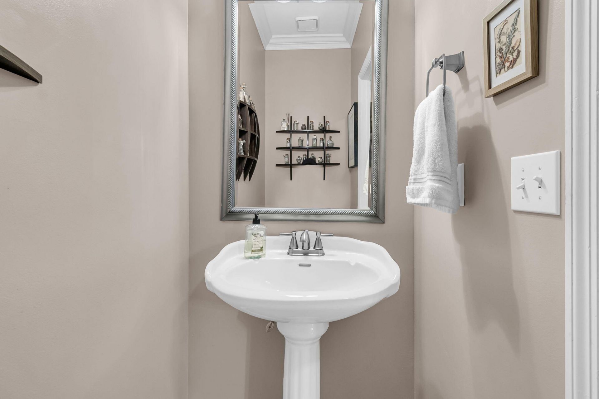 2044 Marsh Flower Lane Photo 24