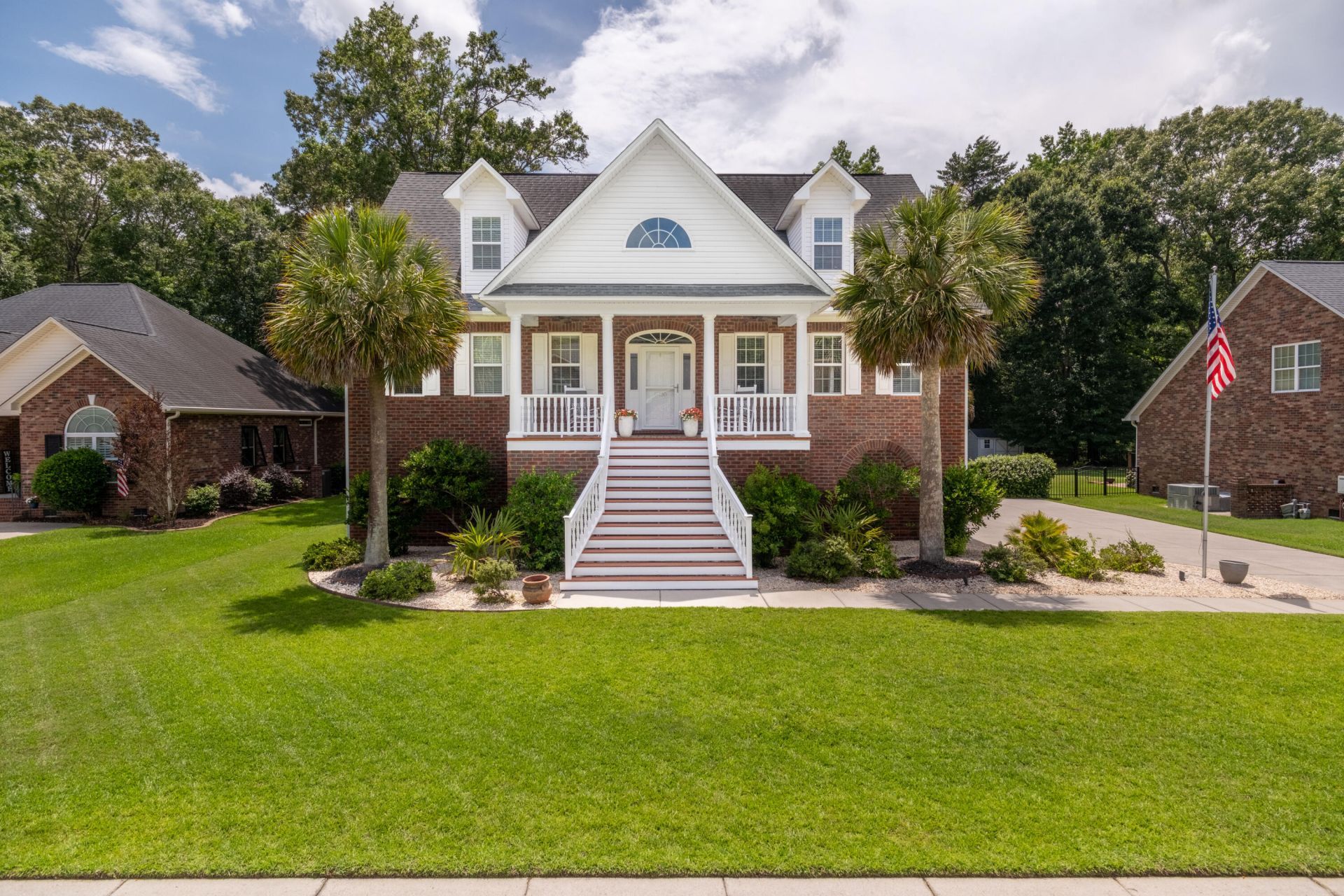 8730 Alexandria Drive Photo 2