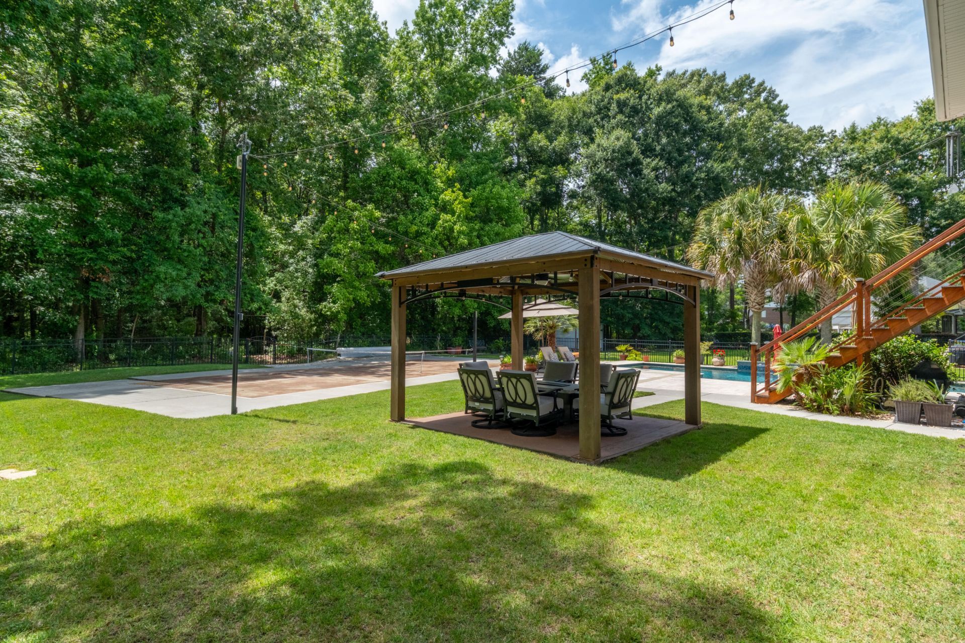 8730 Alexandria Drive Photo 56