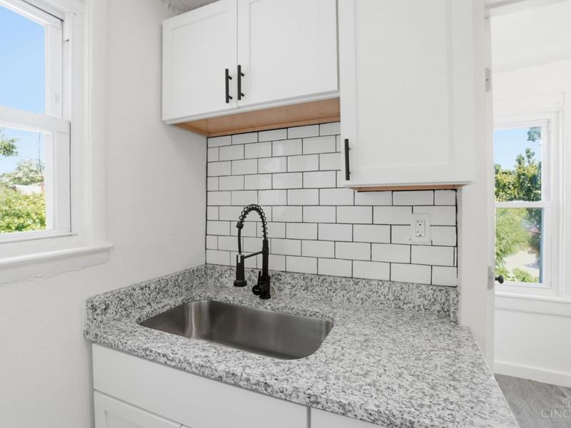 4569 N Edgewood Avenue, Cincinnati, OH 45232 Photo 20