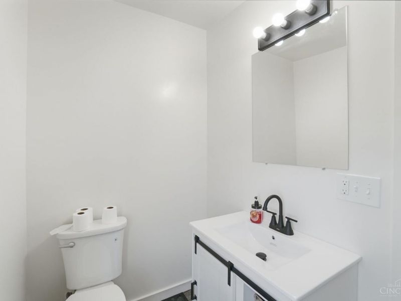 4569 N Edgewood Avenue, Cincinnati, OH 45232 Photo 26