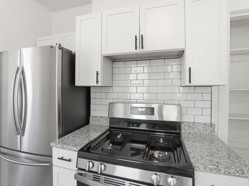 4569 N Edgewood Avenue, Cincinnati, OH 45232 Photo 7