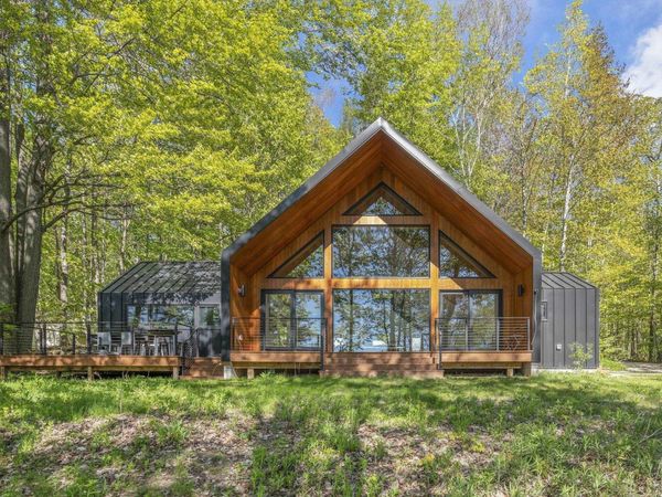 5091 Miles Road, East Jordan, MI 49727