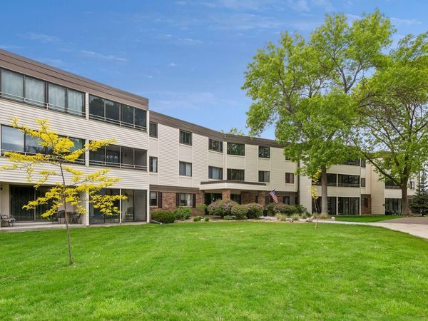 10600 43rd Avenue N, Unit 201, Plymouth, MN 55442