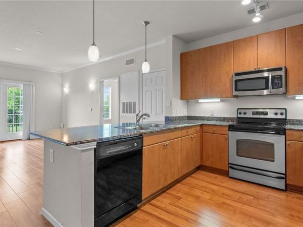 1901 5th Avenue E, Unit 3328, Tuscaloosa, AL 35401