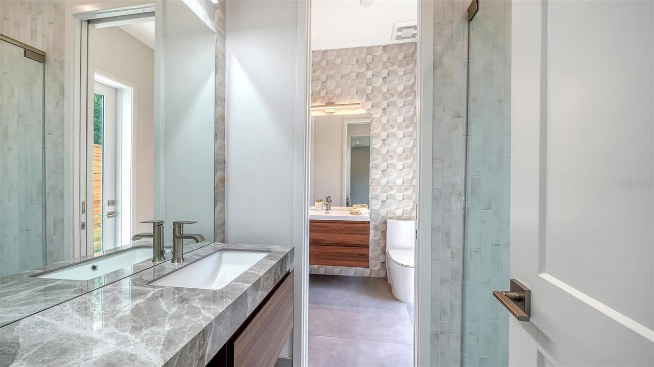 2225 Florinda Street, Sarasota, FL 34231 Photo