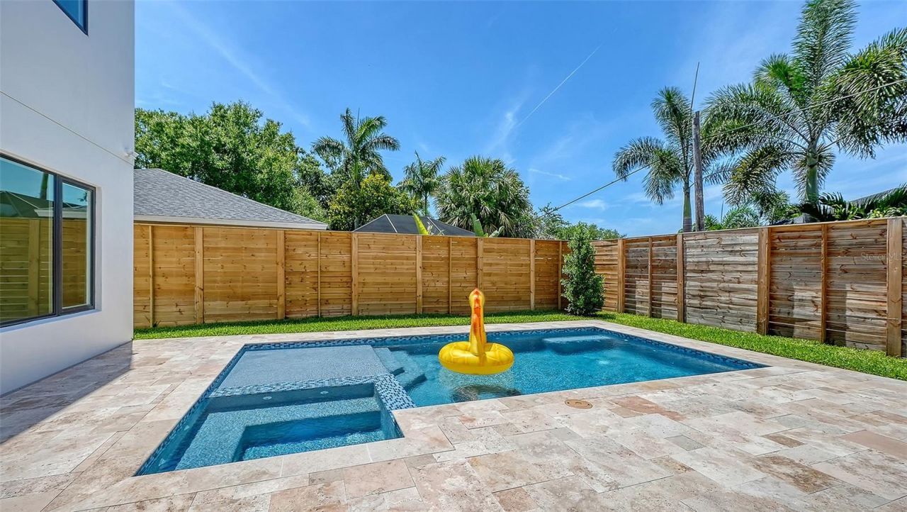 2225 Florinda Street, Sarasota, FL 34231 Photo