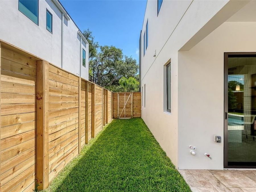 Property Image 57