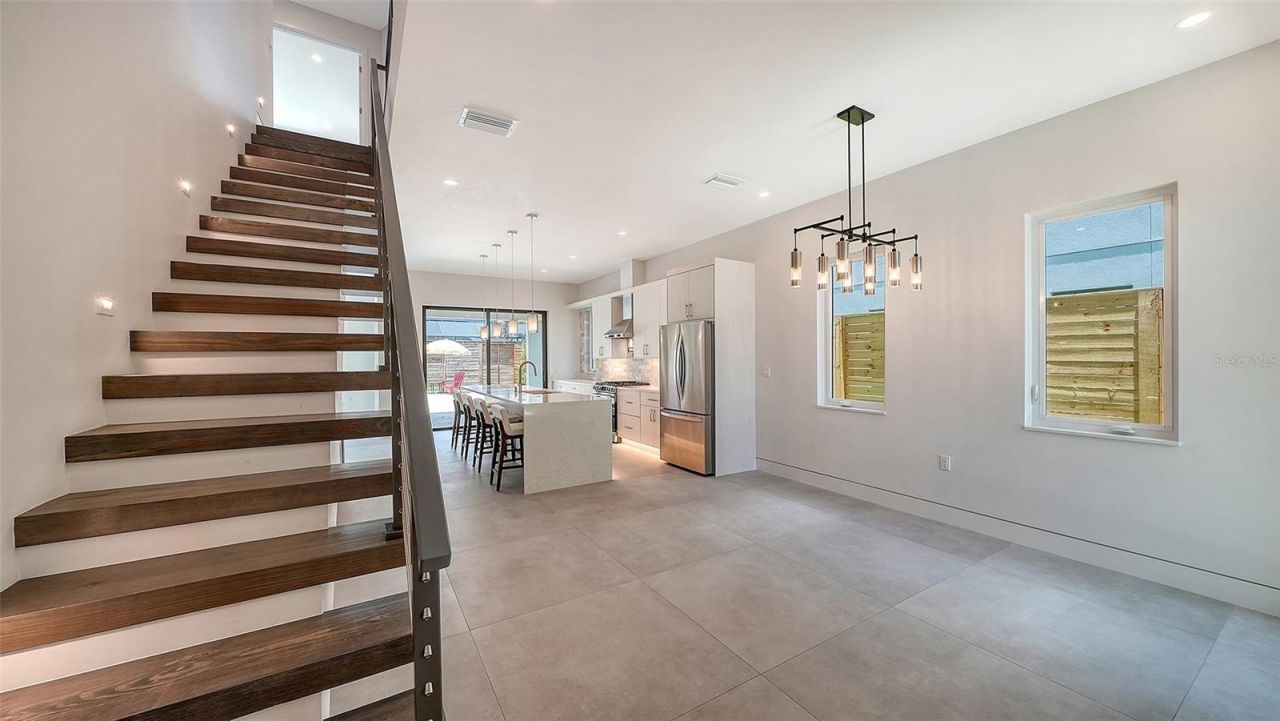 2225 Florinda Street, Sarasota, FL 34231 Photo