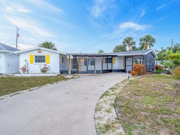 456 SANDLEWOOD DRIVE , VENICE, FL 34293